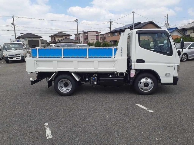 Mitsubishi CANTER 2026 8080229-3