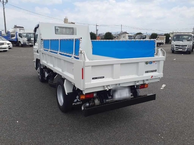 Mitsubishi CANTER 2026 8080229-6
