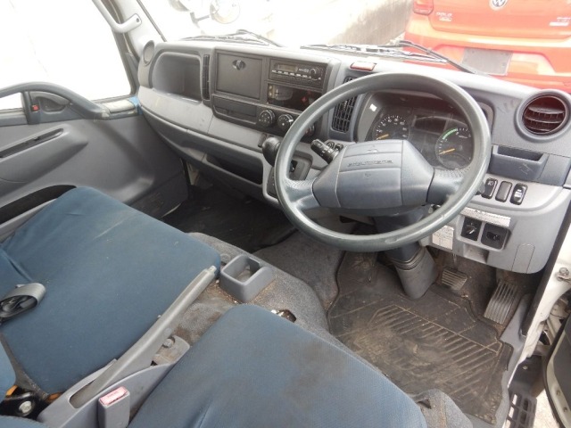Mitsubishi CANTER 2013 8080235-3