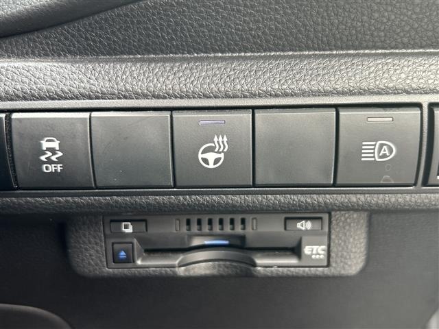 Toyota COROLLA TOURING 2022 8086136-8