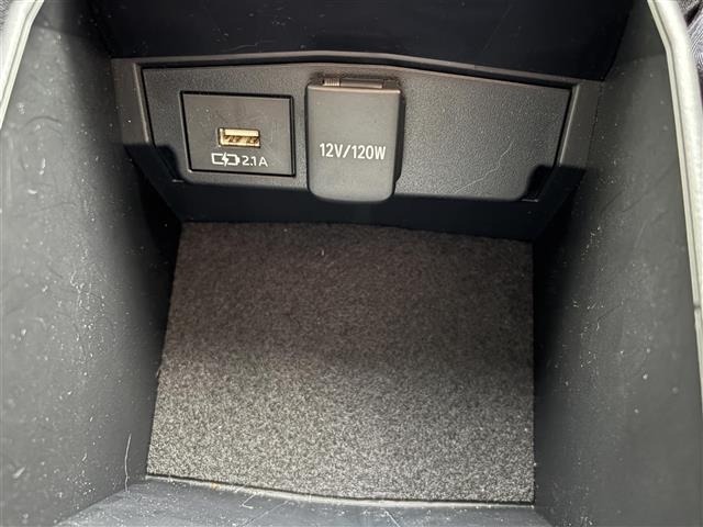 Toyota COROLLA TOURING 2021 8086137-4