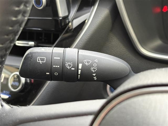 Toyota COROLLA TOURING 2021 8086137-7