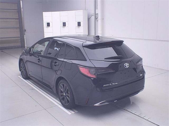 Toyota COROLLA TOURING 2023 8086140-1