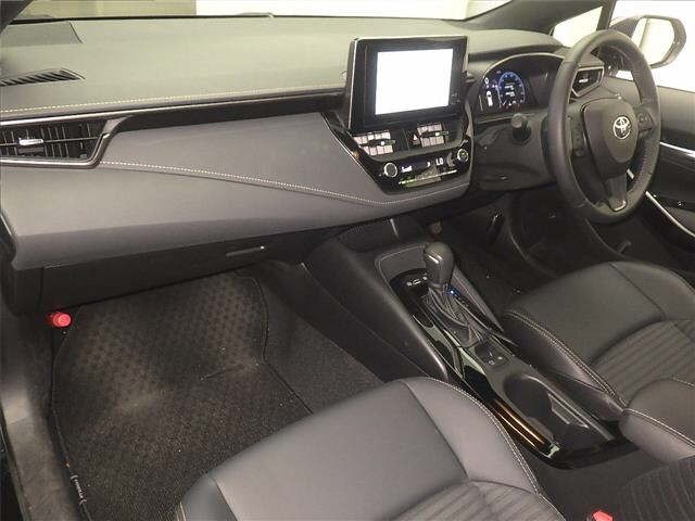 Toyota COROLLA TOURING 2023 8086140-4