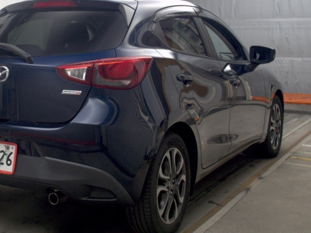Mazda DEMIO 2016 8079494-5