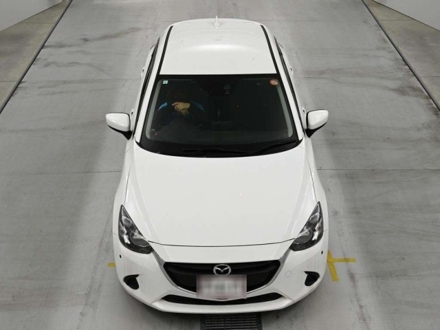 Mazda DEMIO 2017 8079532-7