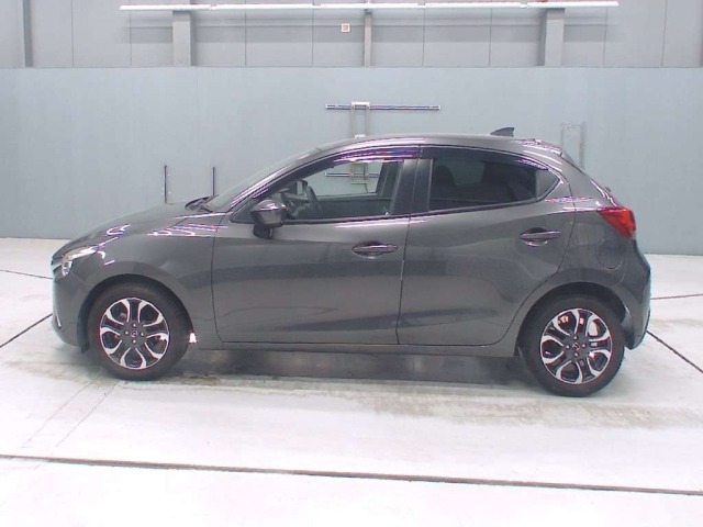 Mazda DEMIO 2017 8079533-4