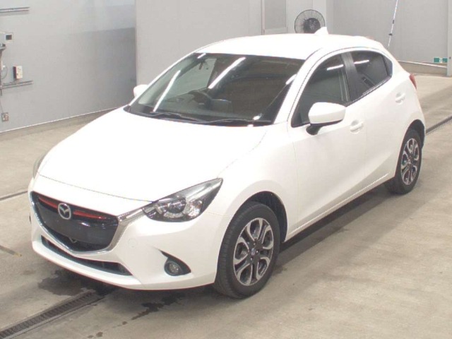 Mazda DEMIO 2016 8079545-0