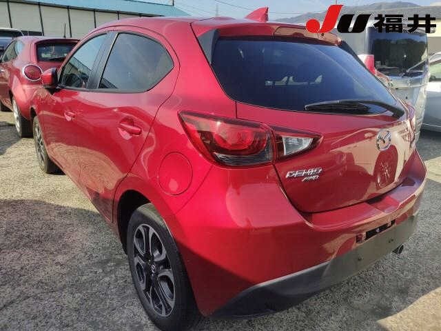 Mazda DEMIO 2016 8079583-1