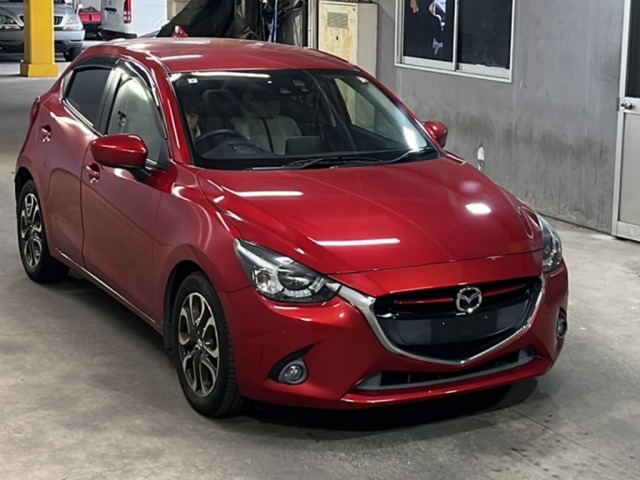 Mazda DEMIO 2015 8079649-4