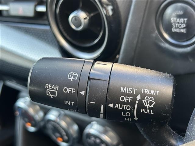 Mazda DEMIO 2017 8079870-8