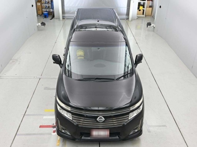 Nissan ELGRAND 2013 8079958-7