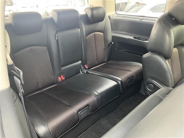 Nissan ELGRAND 2018 8080053-1