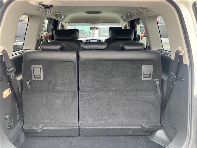 Nissan ELGRAND 2018 8080053-5