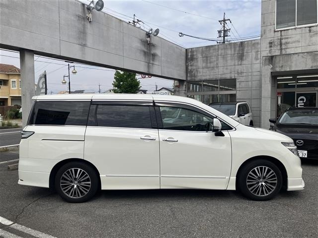 Nissan ELGRAND 2018 8080053-9