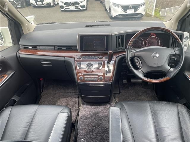 Nissan ELGRAND 2008 8080054-9