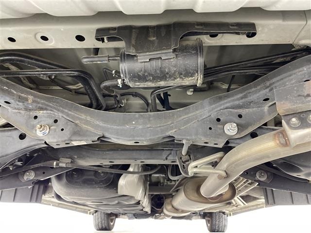 Nissan ELGRAND 2019 8080101-13