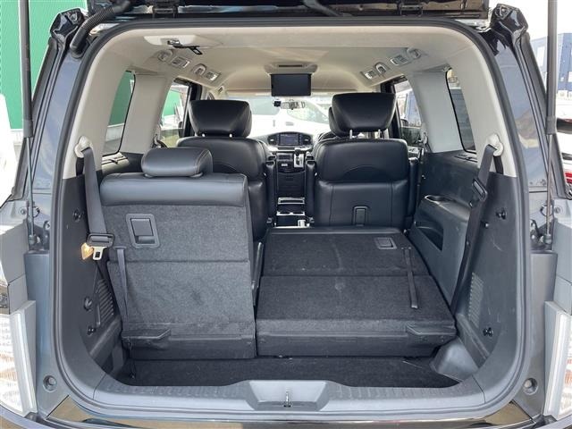 Nissan ELGRAND 2015 8080122-13