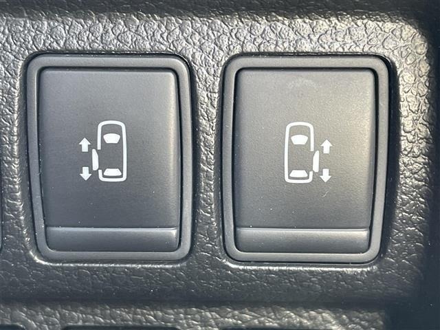 Nissan ELGRAND 2015 8080122-22