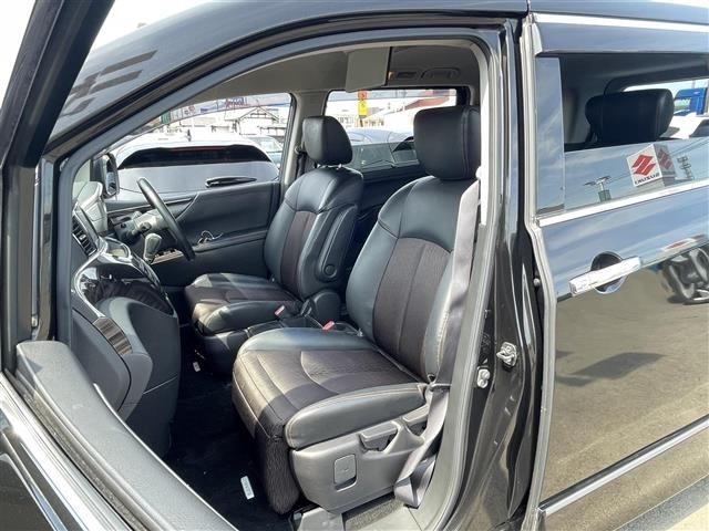 Nissan ELGRAND 2015 8080122-7