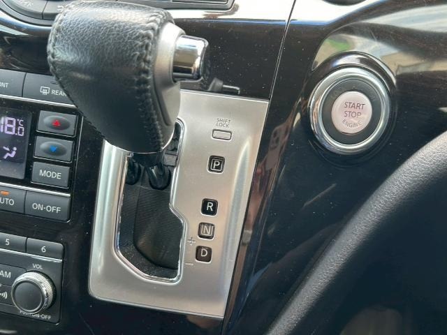 Nissan ELGRAND 2011 8080130-7