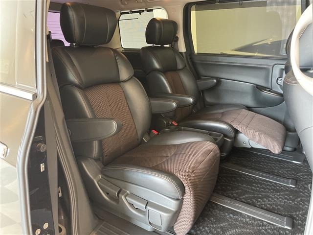 Nissan ELGRAND 2012 8080134-11