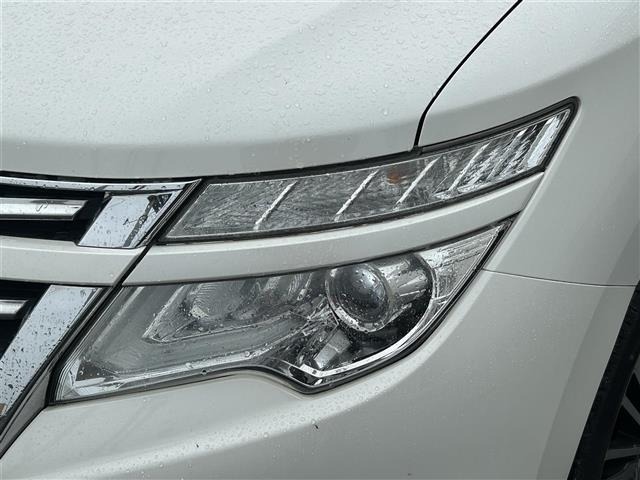 Nissan ELGRAND 2017 8080135-5