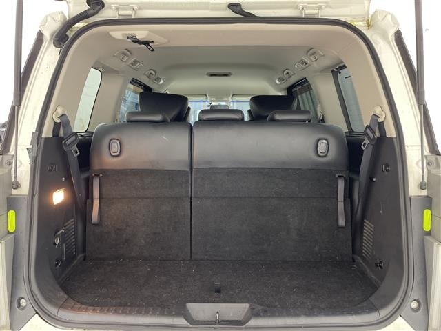 Nissan ELGRAND 2011 8080140-22