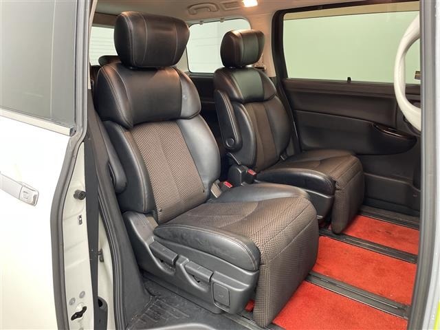 Nissan ELGRAND 2011 8080140-7