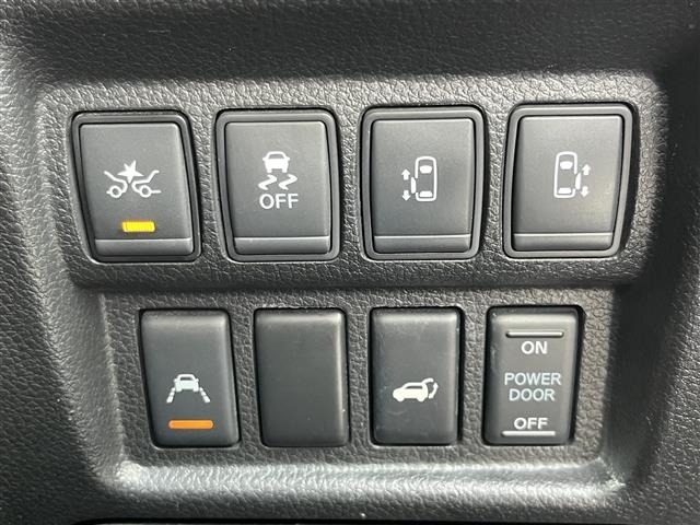 Nissan ELGRAND 2019 8080149-1