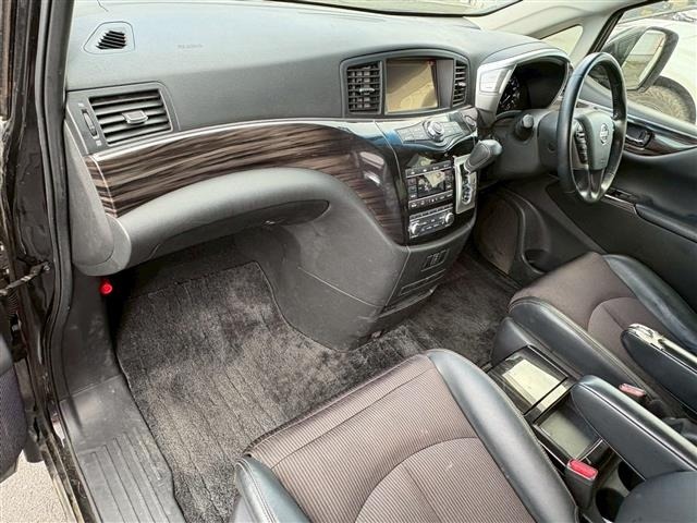 Nissan ELGRAND 2014 8080150-2