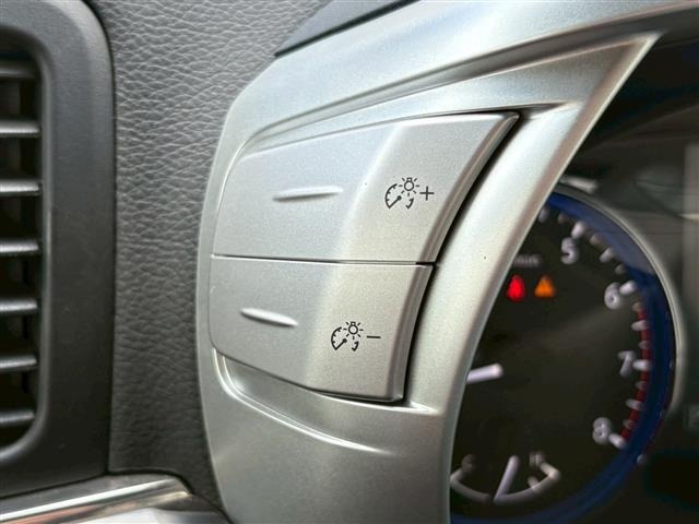 Nissan ELGRAND 2014 8080150-7