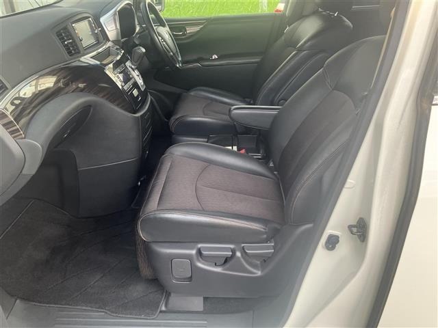 Nissan ELGRAND 2014 8080161-18