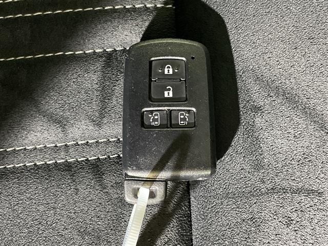 Toyota ESQUIRE 2019 8085417-12