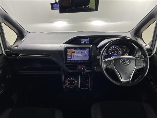 Toyota ESQUIRE 2019 8085417-16