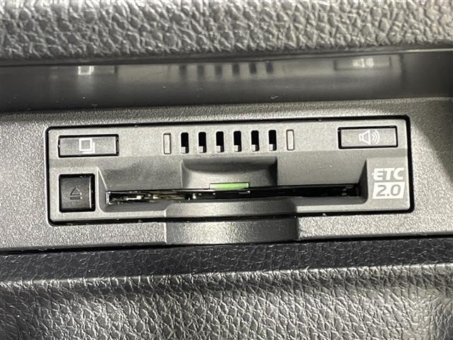 Toyota ESQUIRE 2018 8085423-1