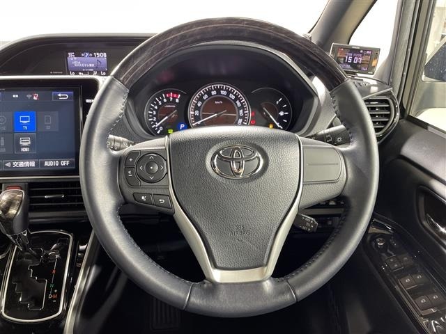 Toyota ESQUIRE 2018 8085423-5