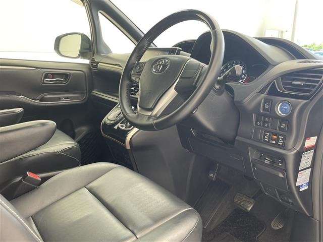Toyota ESQUIRE 2016 8085424-21