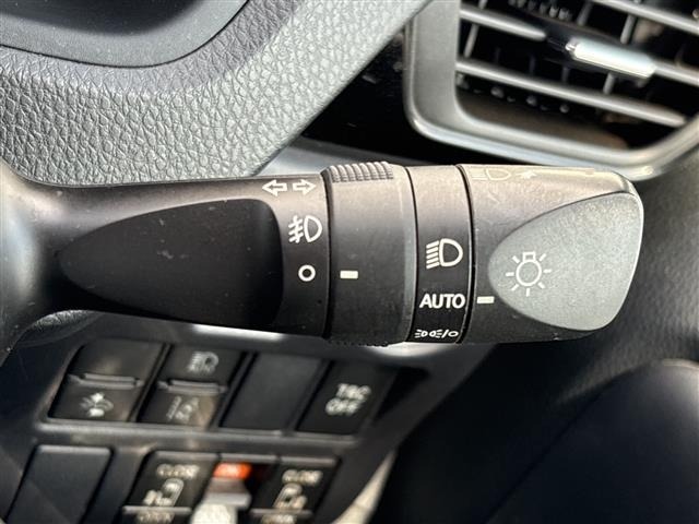 Toyota ESQUIRE 2020 8085426-9