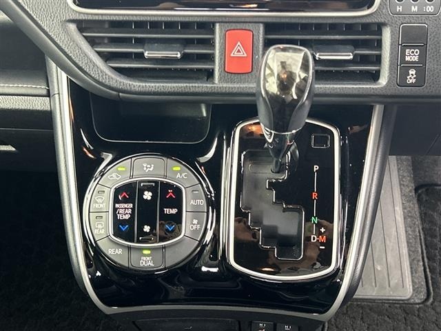 Toyota ESQUIRE 2021 8085427-1