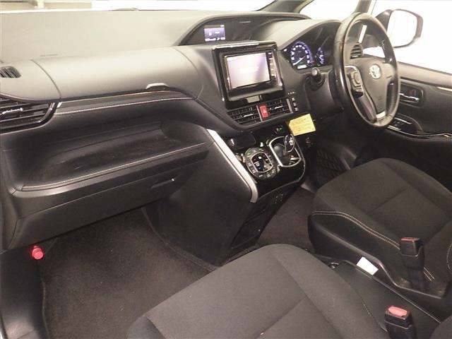 Toyota ESQUIRE 2019 8085453-4