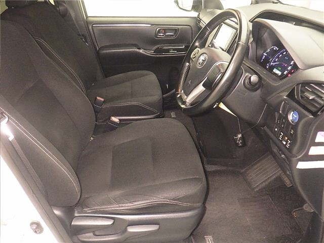 Toyota ESQUIRE 2019 8085453-5