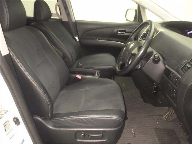 Toyota ESTIMA 2015 8085820-5