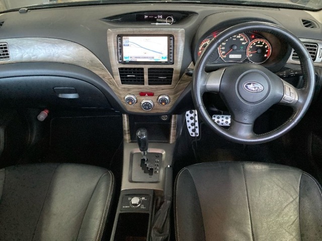 Subaru FORESTER 2010 8079049-3
