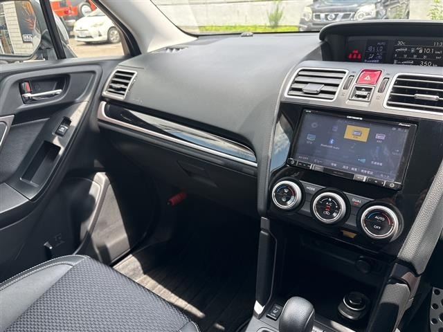 Subaru FORESTER 2016 8079760-22
