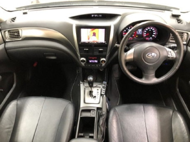 Subaru FORESTER 2011 8079832-4