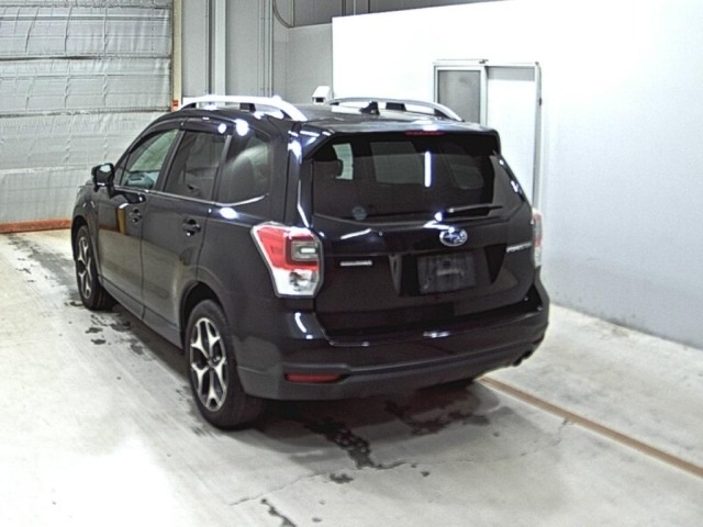 Subaru FORESTER 2018 8079839-1