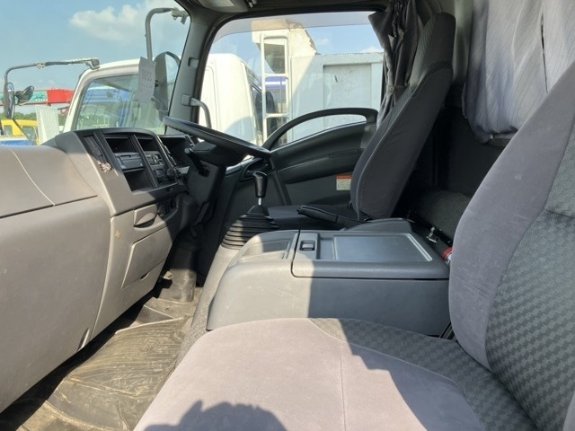 Isuzu FORWARD 2016 8086120-5