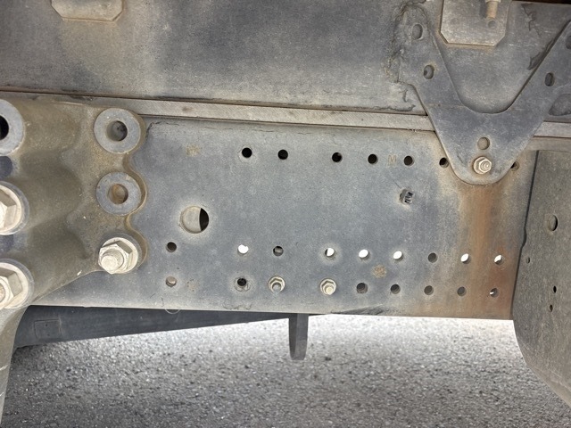 Isuzu FORWARD 2018 8086125-15