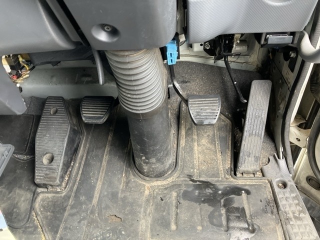 Isuzu FORWARD 2021 8086127-4
